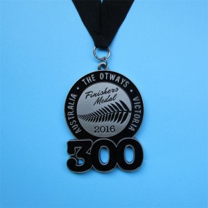 Custom Medallion Necklace Marathon Medal Finishers 2016