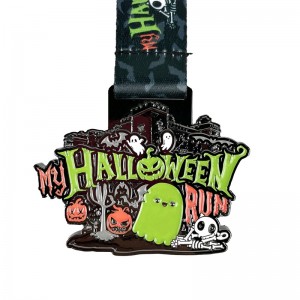 Unique Holiday Run medals 7/8-inch Matte Black Metal Medal Halloween Luminous Night Medals