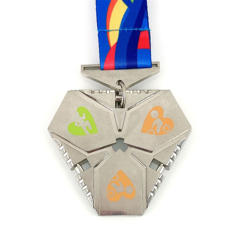 GAG Custom Metal Engraved Cool Sport Enamel Medal Triathlon Medals 3d Spinning Medal Marathon
